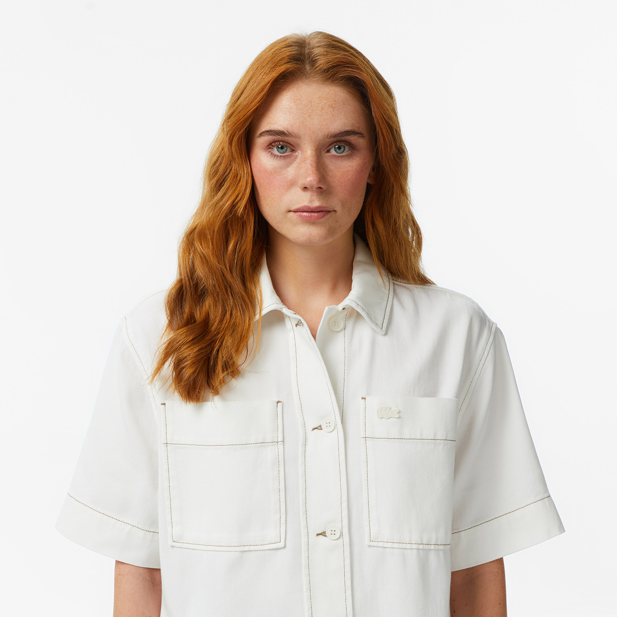 Lacoste Kadın Regular Fit Kısa Kollu Düğmeli Yaka Krem Gömlek görsel 2