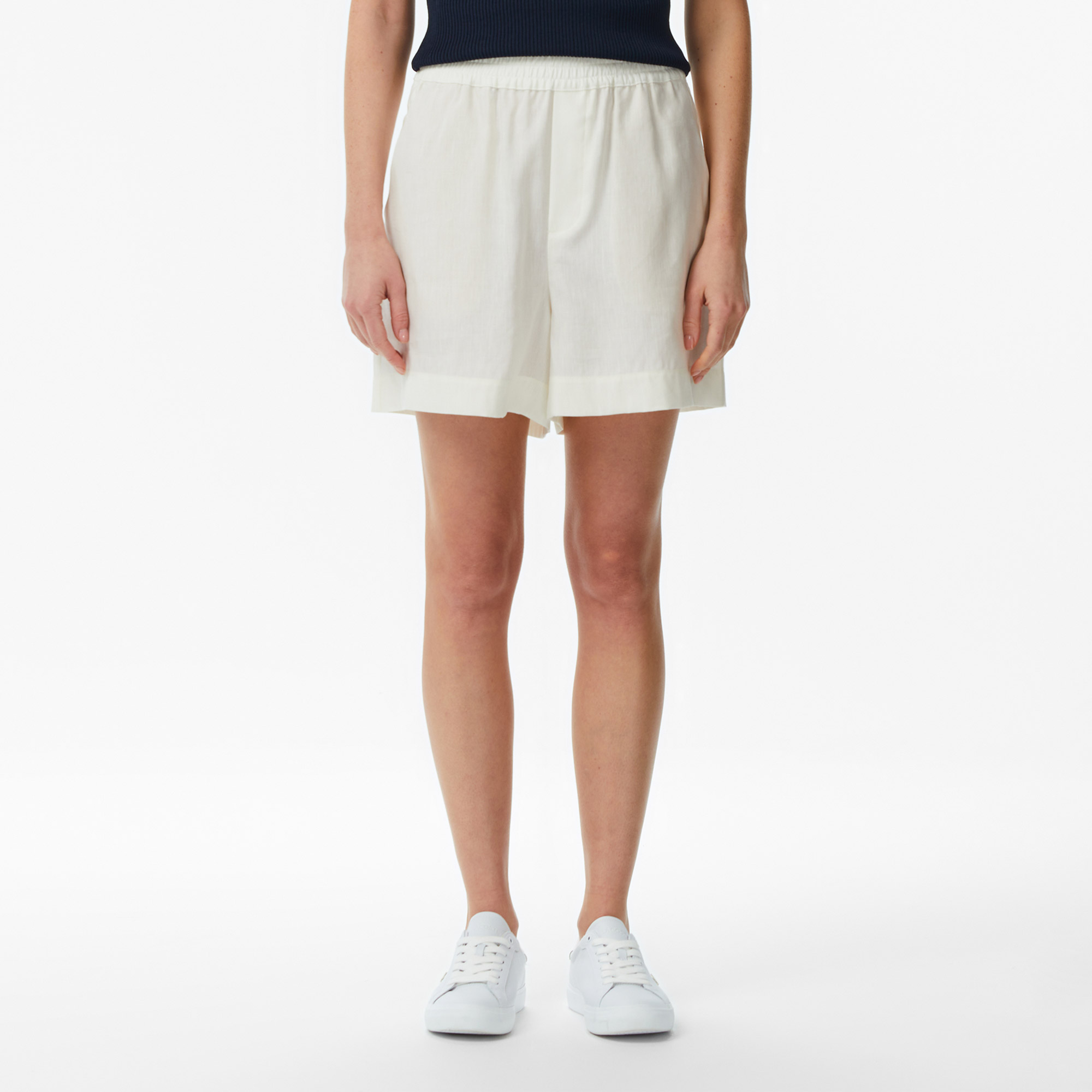 Lacoste Kadın Relaxed Fit Keten Krem Şort görsel 2