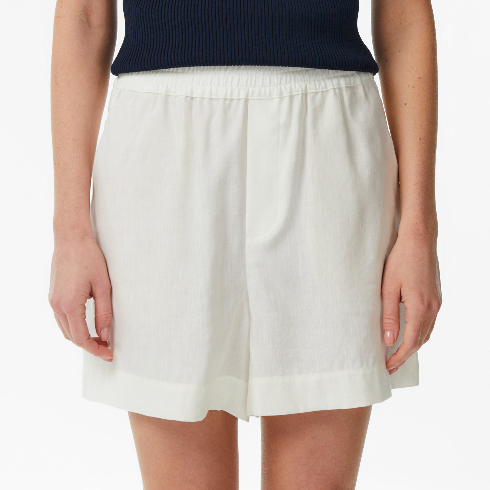 Lacoste Kadın Relaxed Fit Keten Krem Şort görsel 6