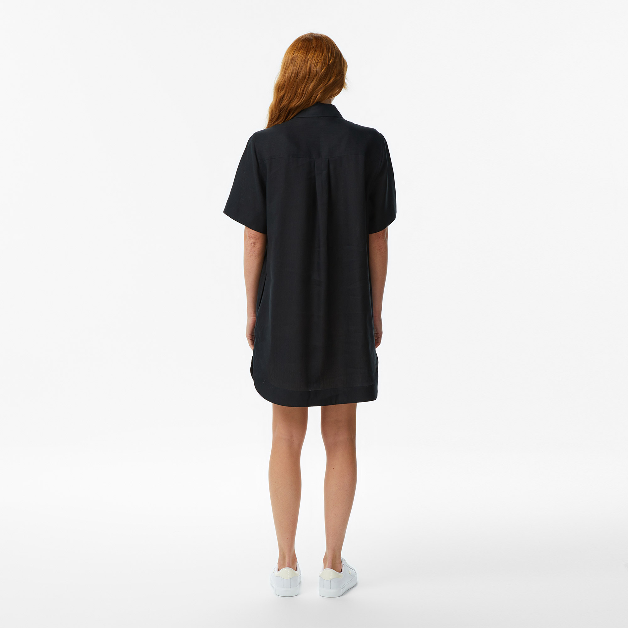Lacoste Kadın Relaxed Fit Kısa Kollu Siyah Elbise görsel 5