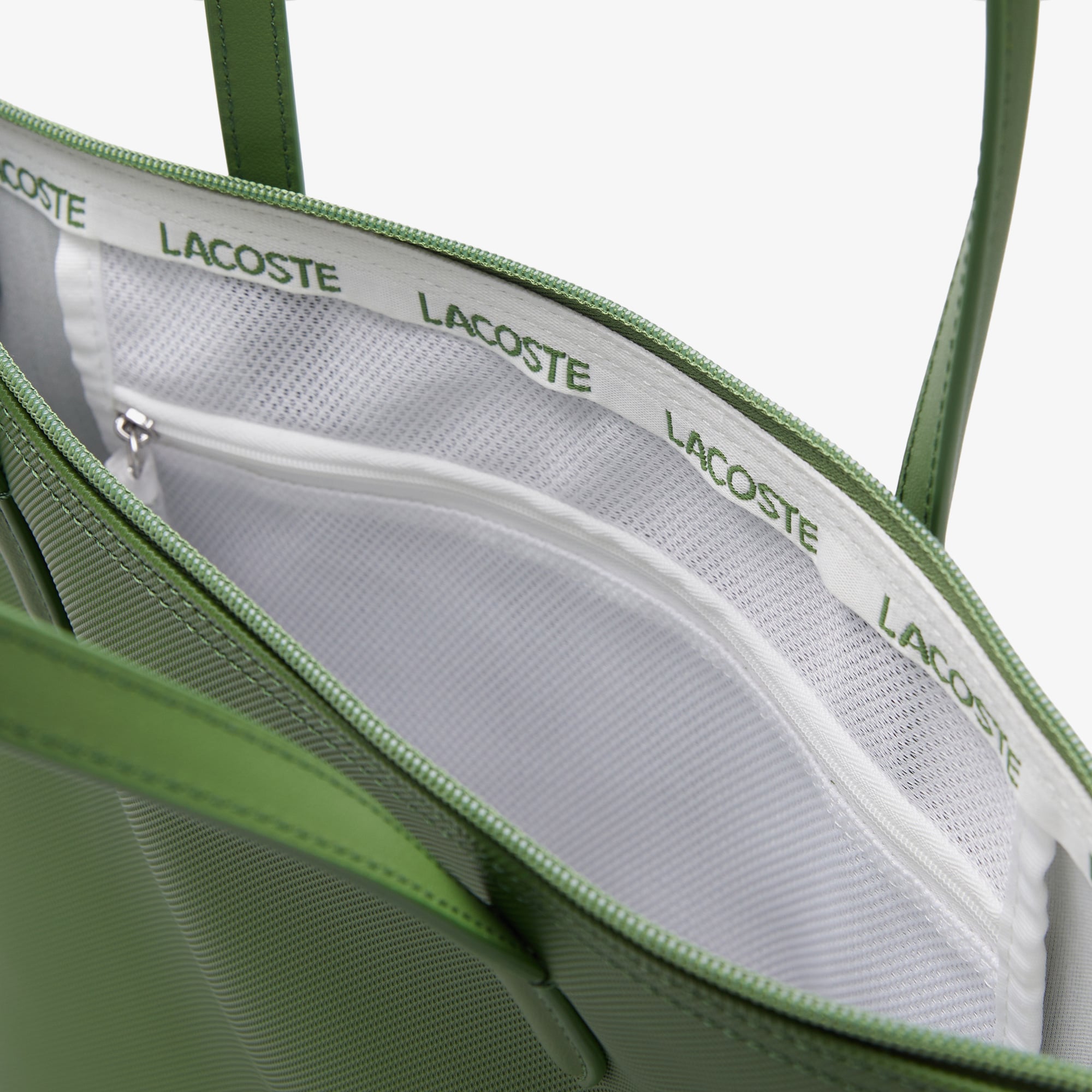 Lacoste Small L.12.12 Kadın Yeşil Omuz Çantası görsel 3