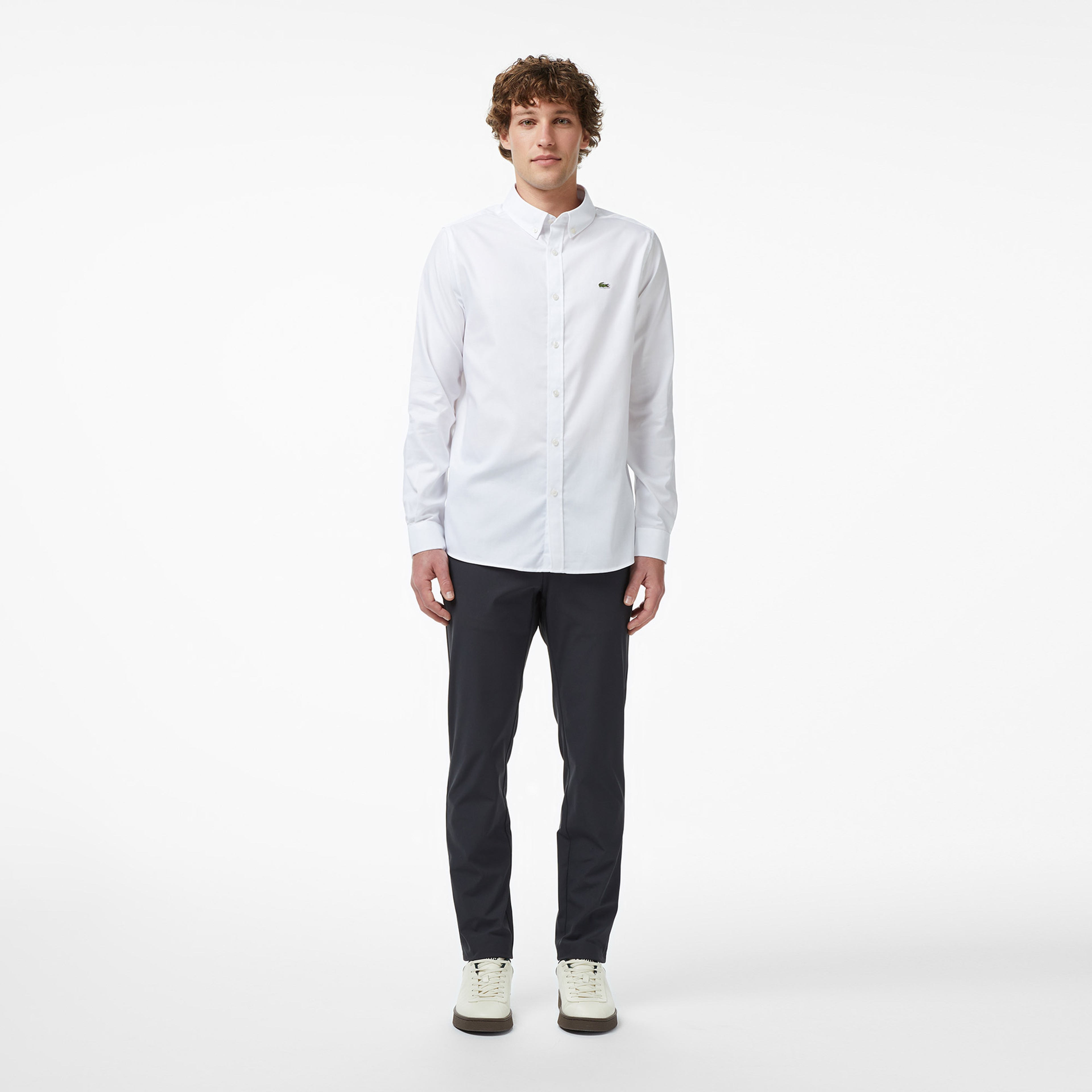 Erkek Düğmeli Yaka Beyaz Gömlek