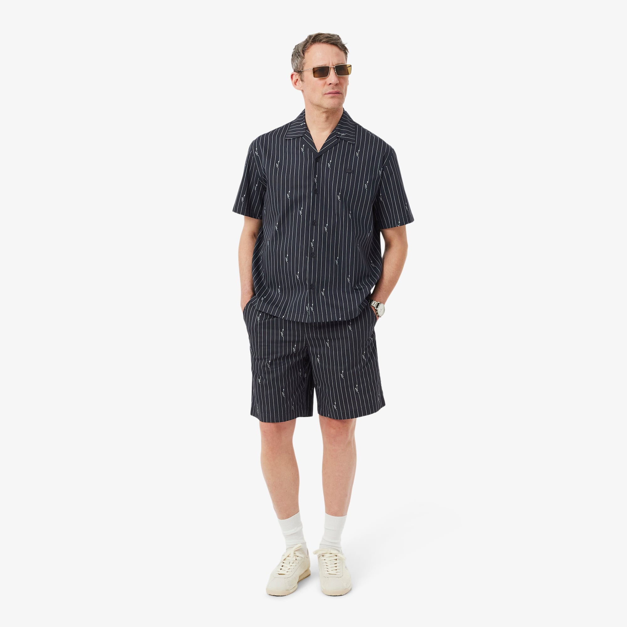 Lacoste Erkek Relaxed Fit Çizgili Siyah Şort