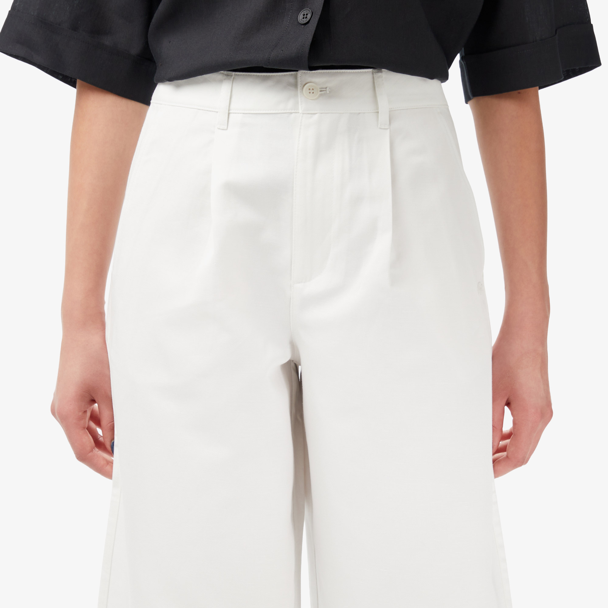 Lacoste Kadın Relaxed Fit Krem Pantolon görsel 4