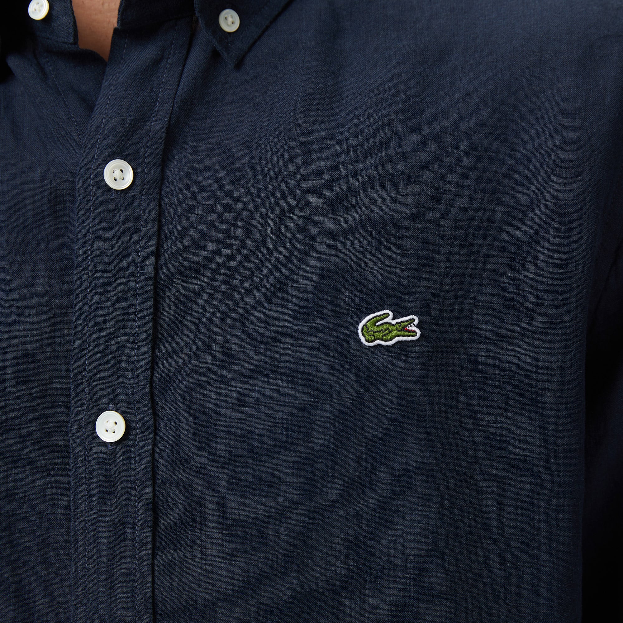 Lacoste Erkek Regular Fit Düğmeli Yaka Keten Lacivert Gömlek görsel 7