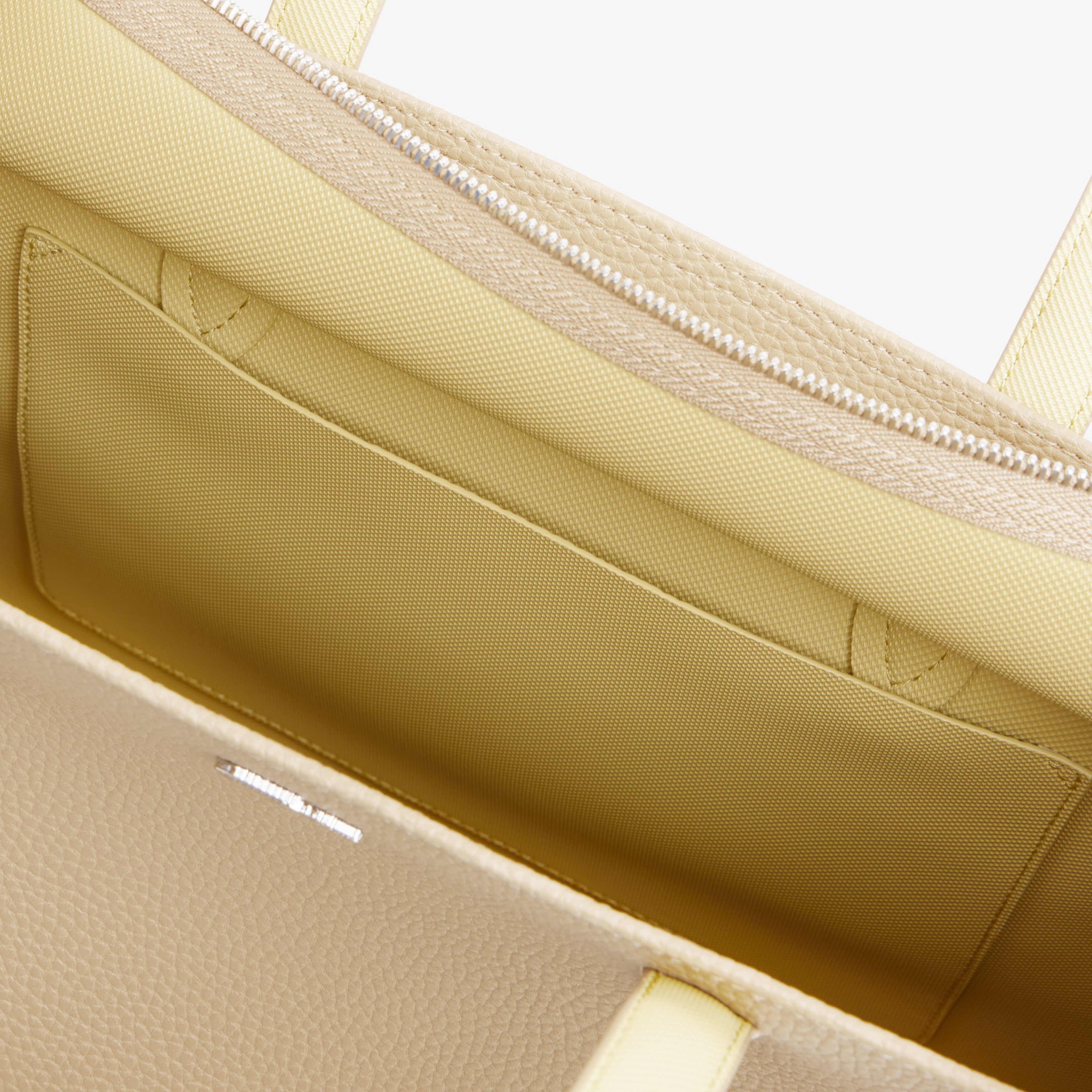 Anna Kadın Bej Omuz Çantası