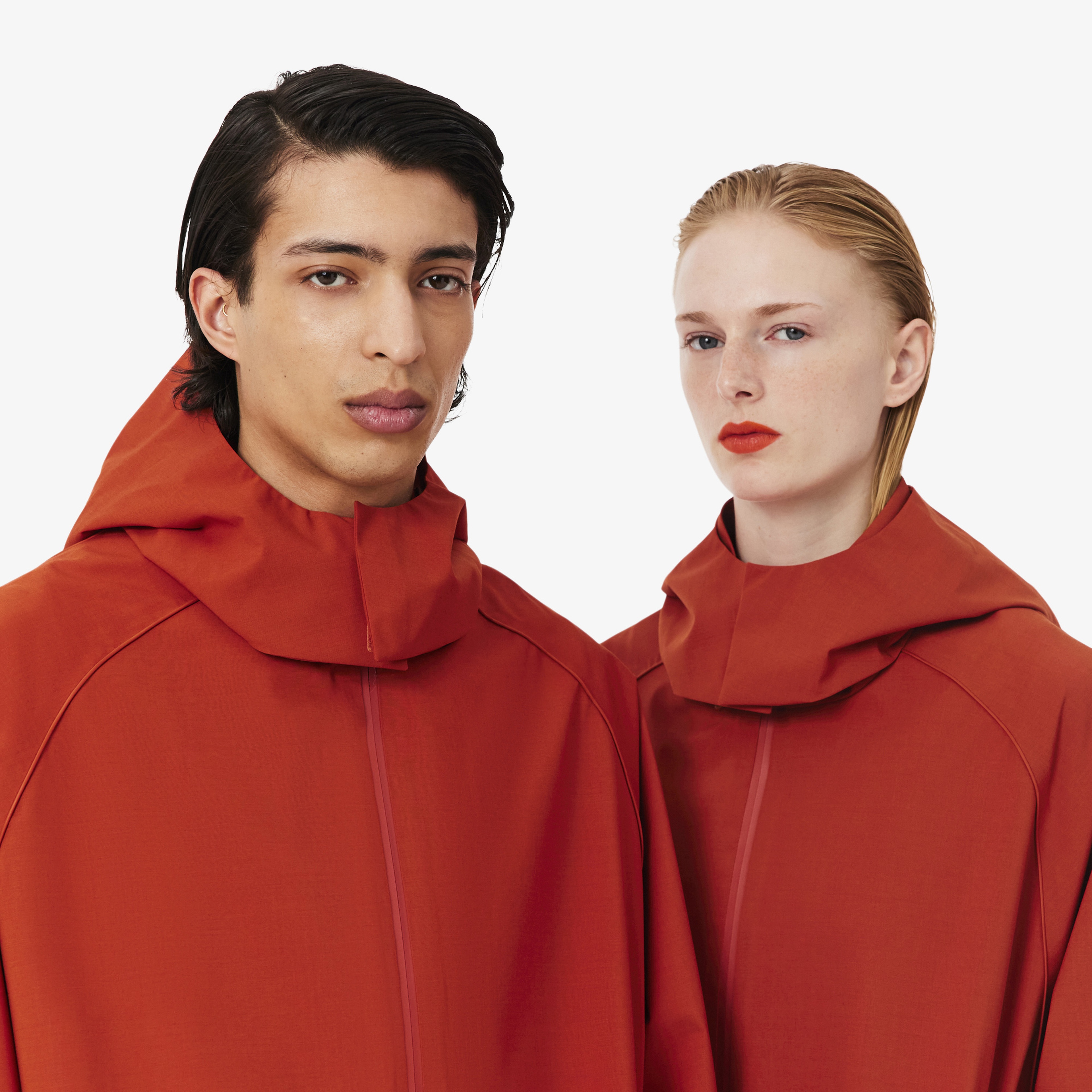 SS26 RUNWAY Unisex Turuncu Yağmurluk