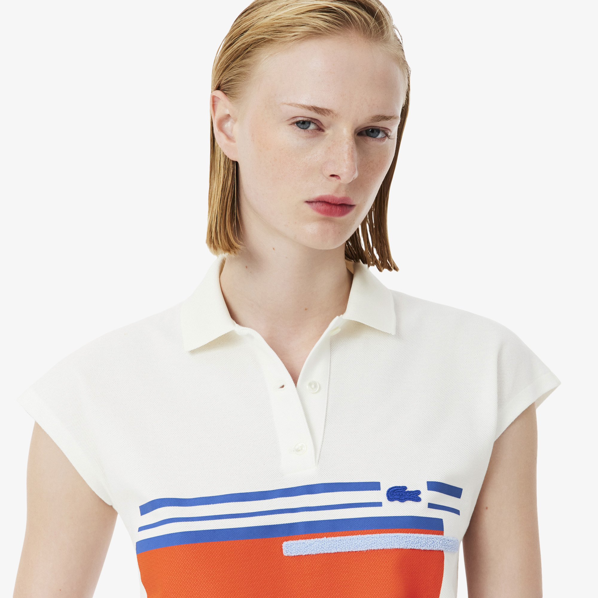 Lacoste SS26 RUNWAY Kadın Regular Fit Baskılı Beyaz Polo görsel 2