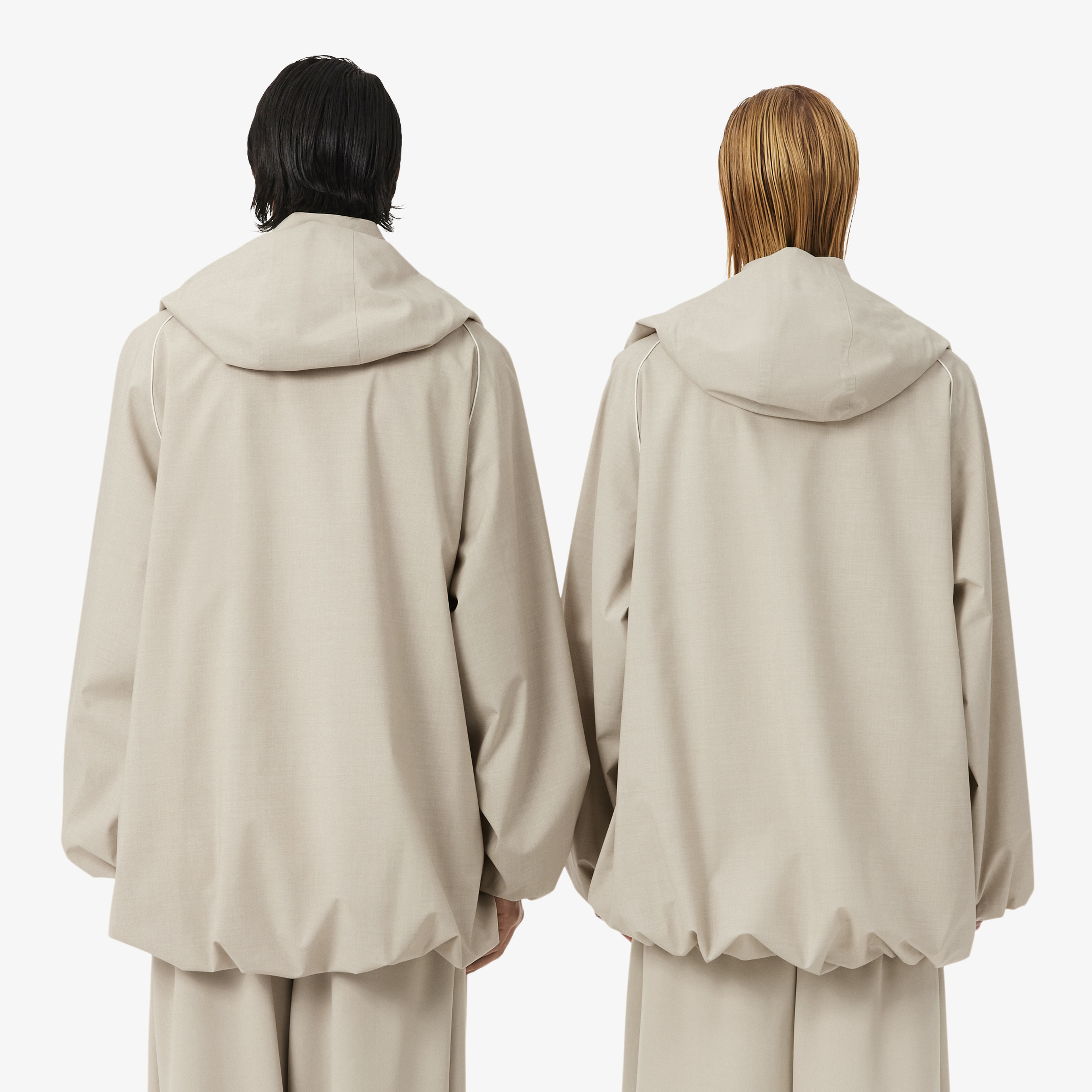 SS26 RUNWAY Unisex Bej Yağmurluk