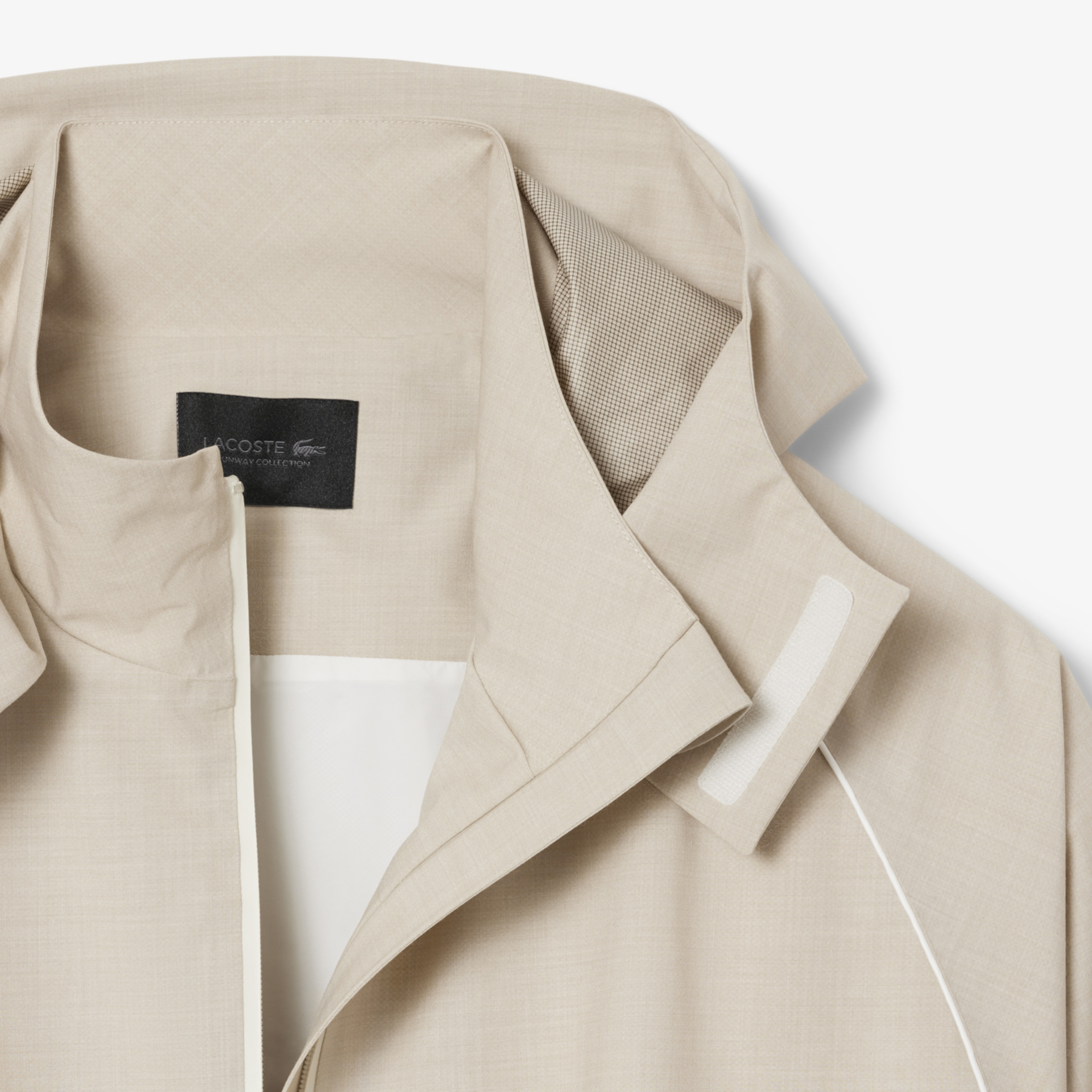 SS26 RUNWAY Unisex Bej Yağmurluk