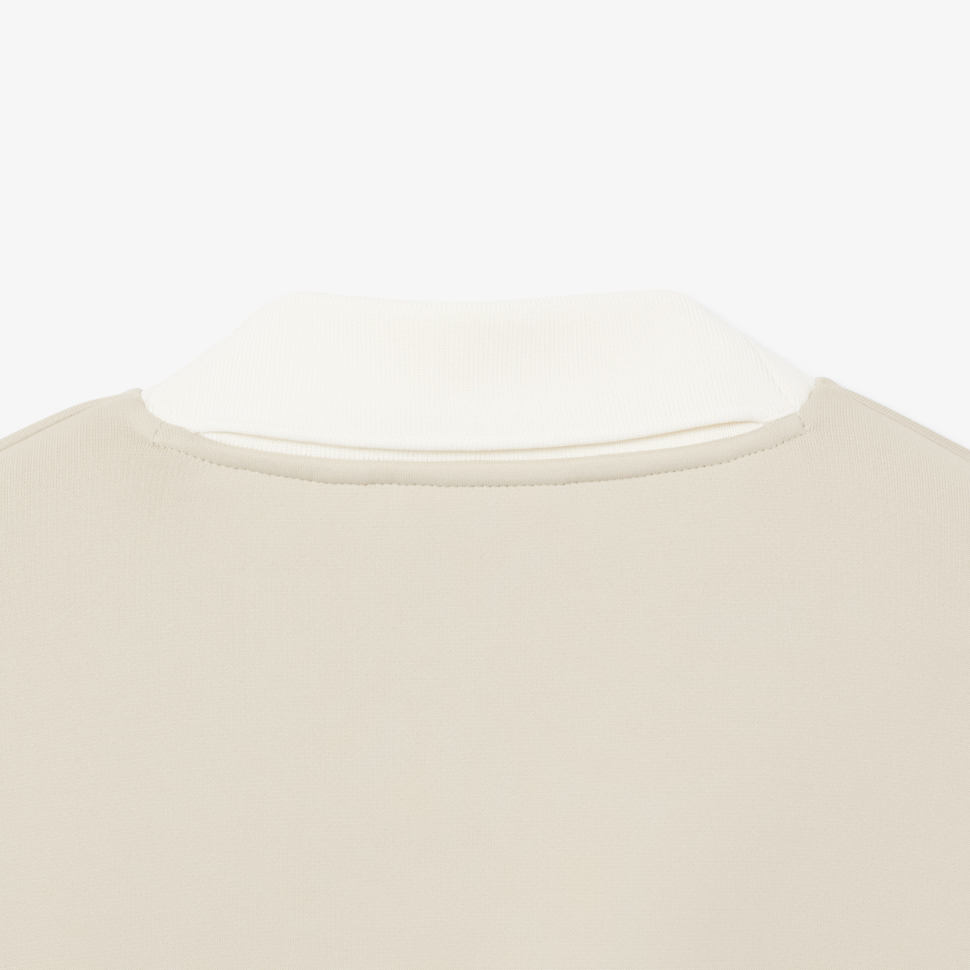 Lacoste SS26 RUNWAY Kadın Relaxed Fit V Yaka Saten Bej Sweatshirt görsel 8