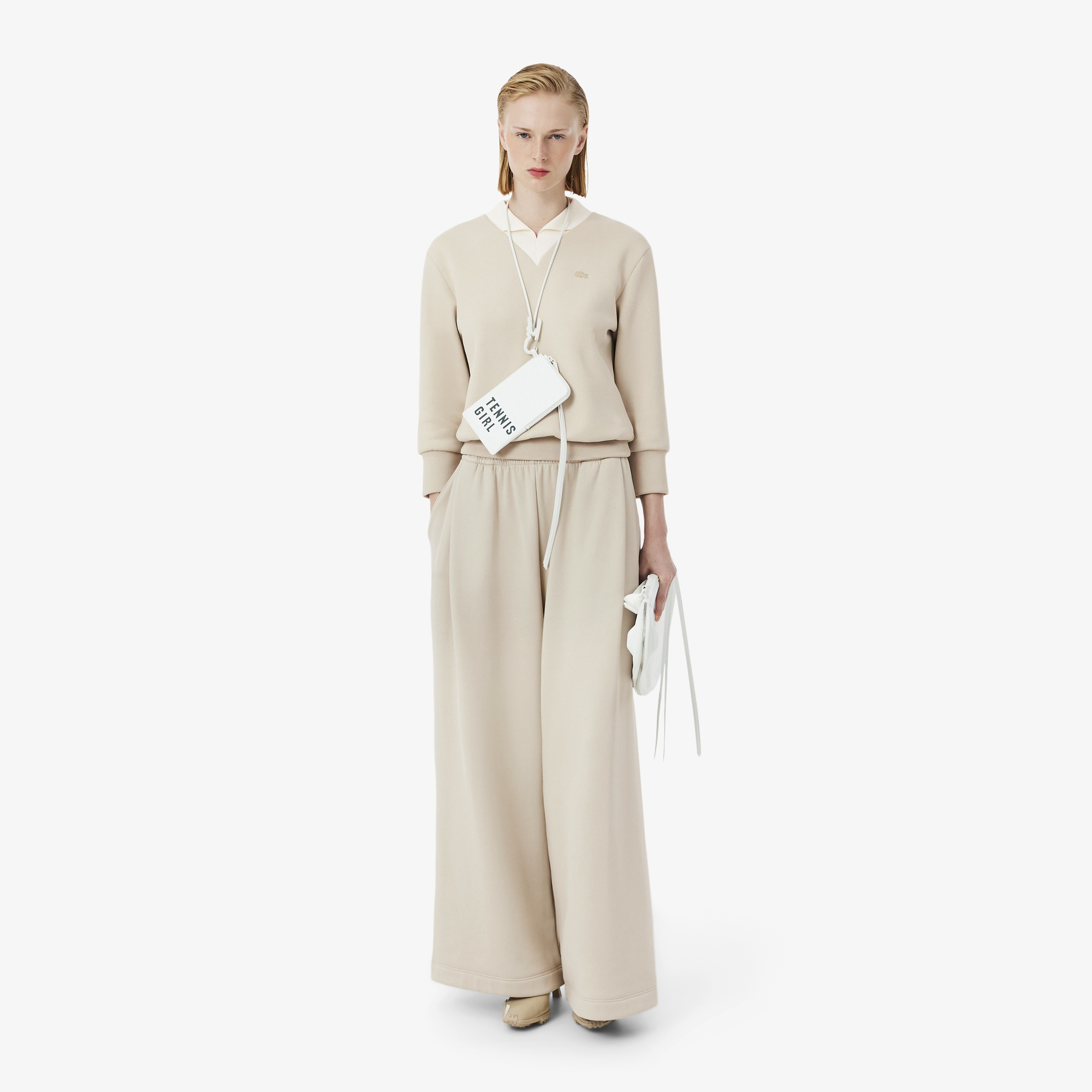 SS26 RUNWAY Kadın Relaxed Fit V Yaka Saten Bej Triko