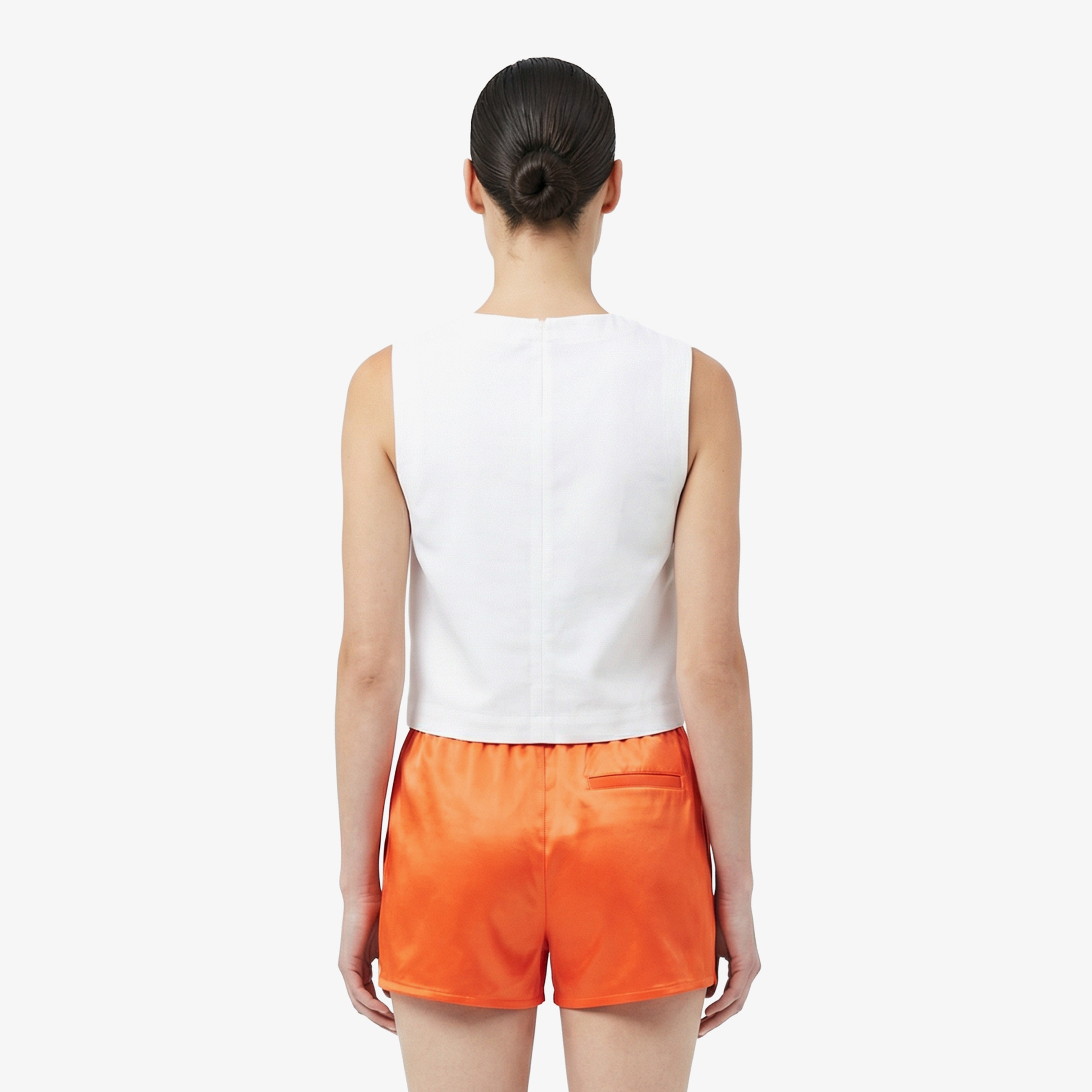 Kadın Slim Fit Kolsuz Krem Bluz