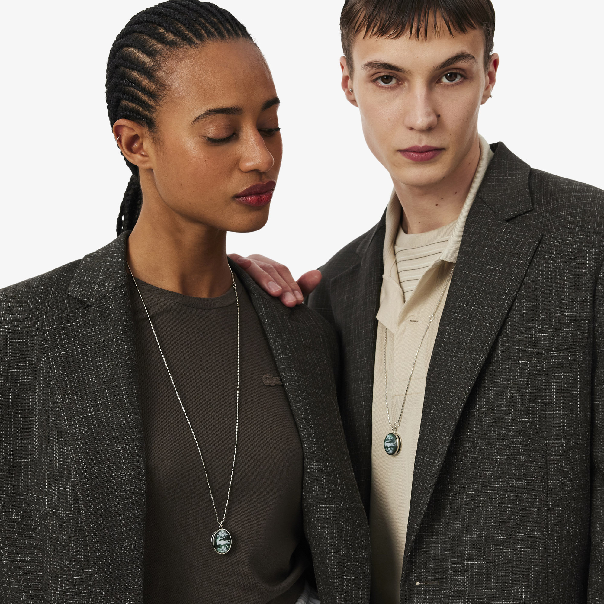 Lacoste SS26 RUNWAY Kadın Yeşil Küpe görsel 4