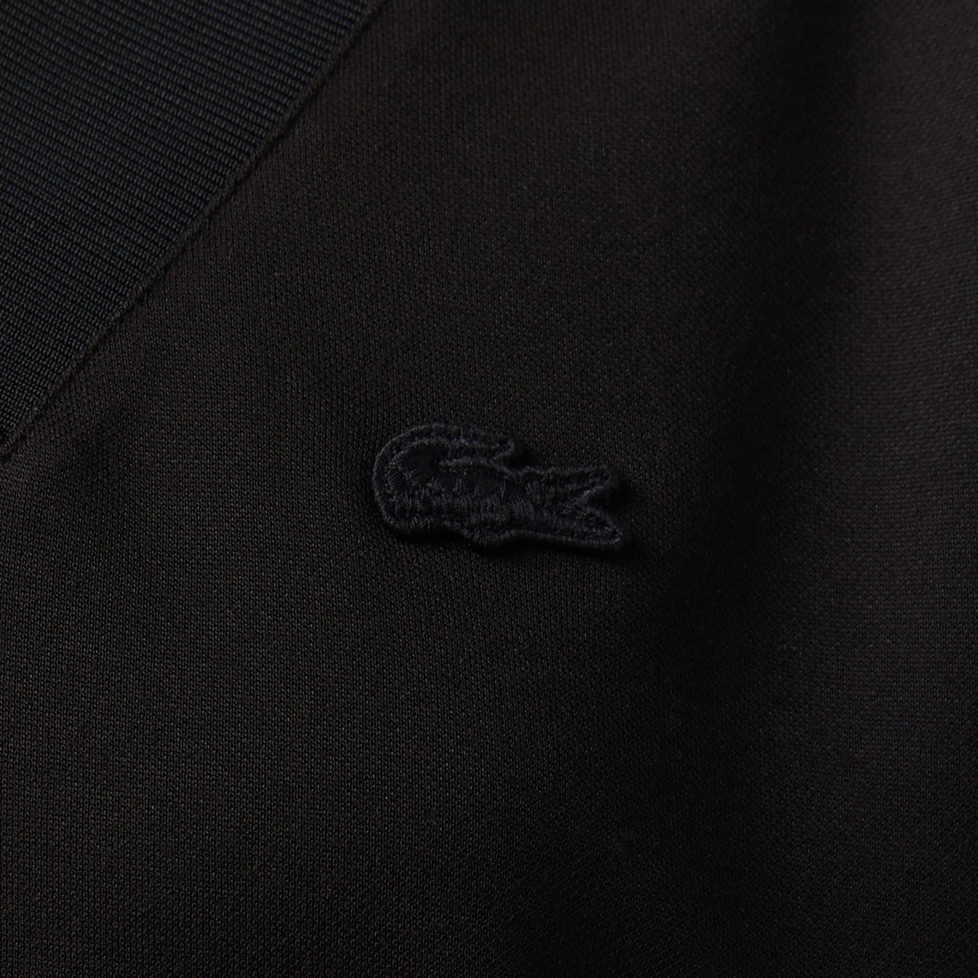Kadın Slim Fit Kolsuz V Yaka Siyah Bluz