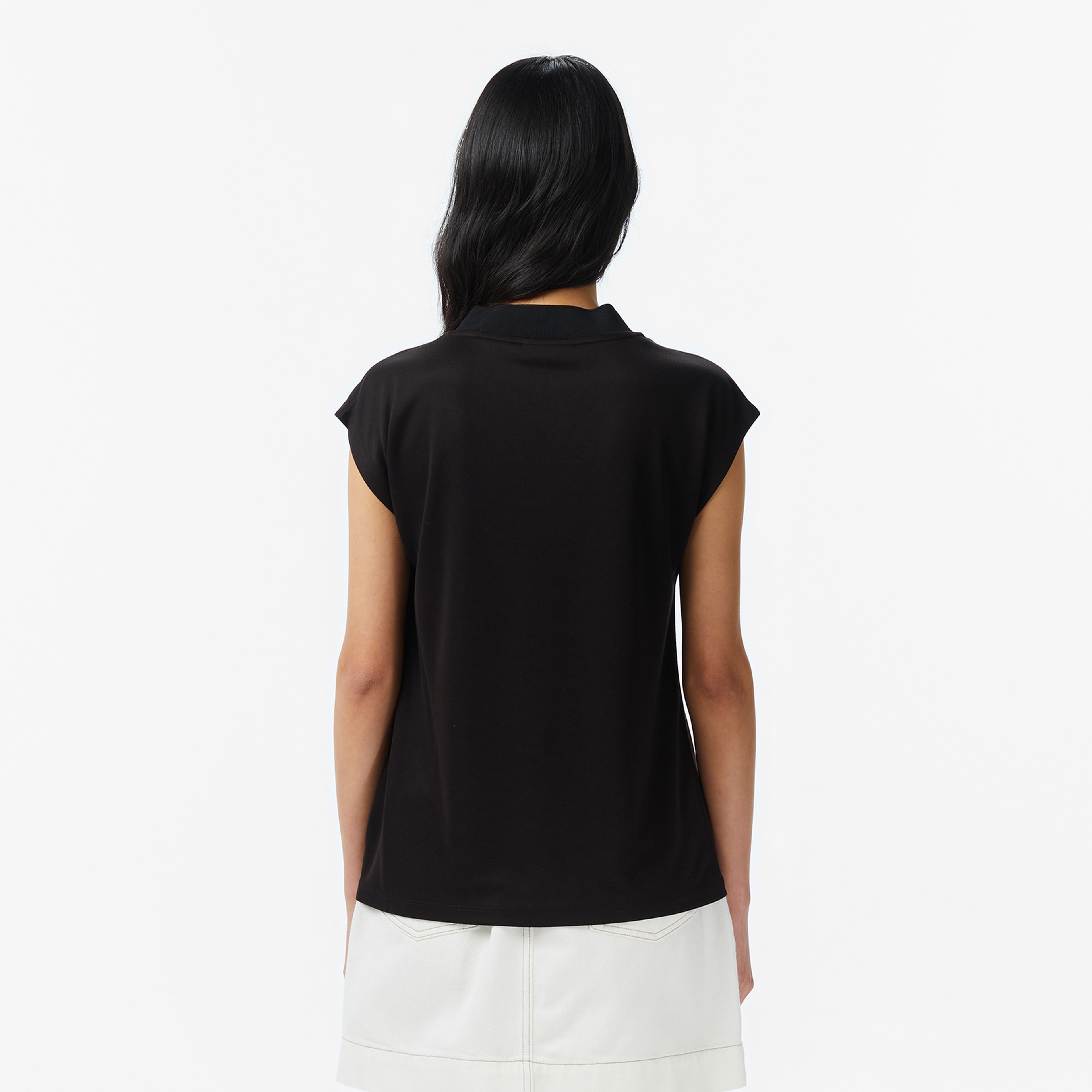 Kadın Slim Fit Kolsuz V Yaka Siyah Bluz