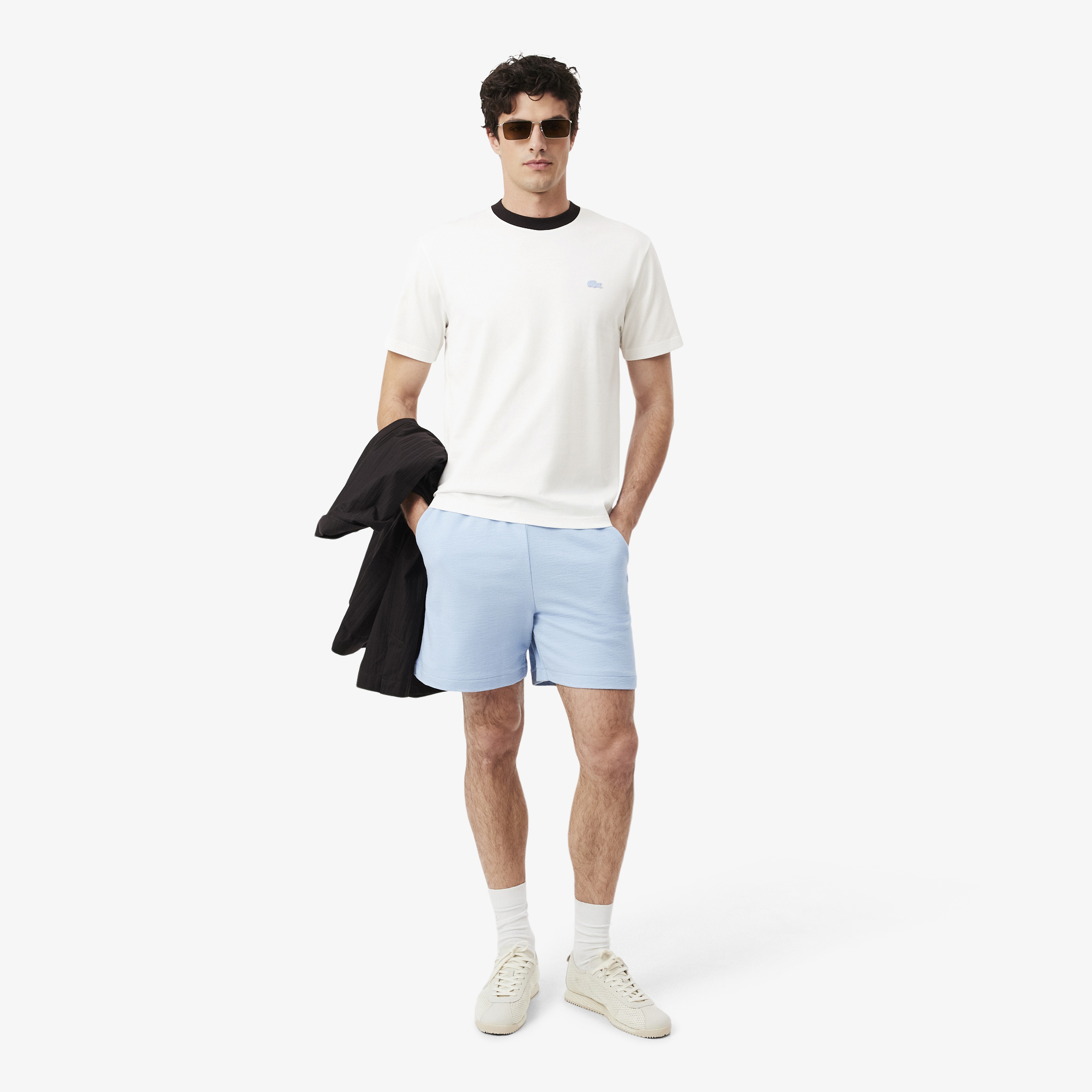 Erkek Classic Fit Bisiklet Yaka Beyaz T-Shirt Erkek Classic Fit Bisiklet Yaka Beyaz T-Shirt
