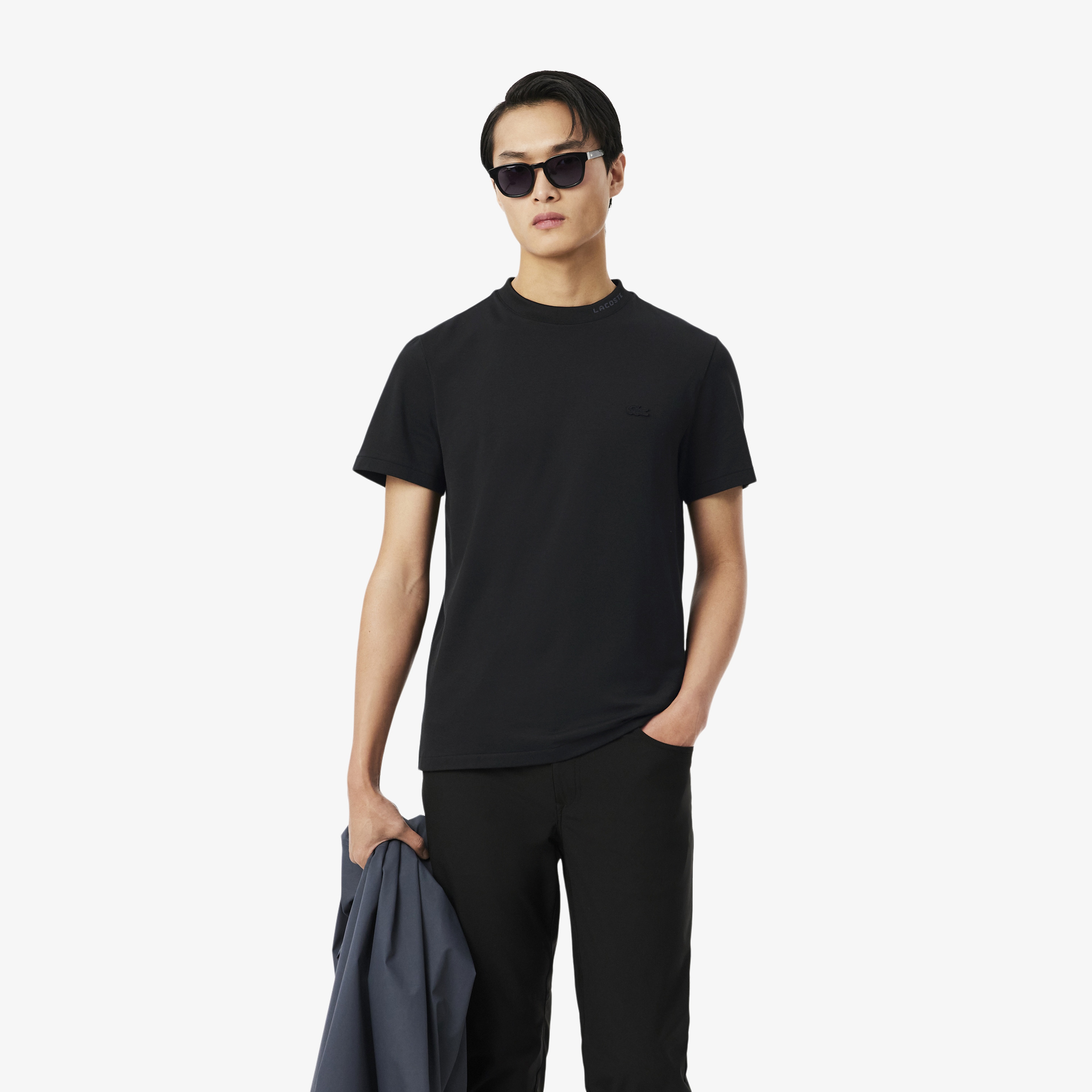 Erkek Regular Fit Bisiklet Yaka Siyah T-Shirt Erkek Regular Fit Bisiklet Yaka Siyah T-Shirt