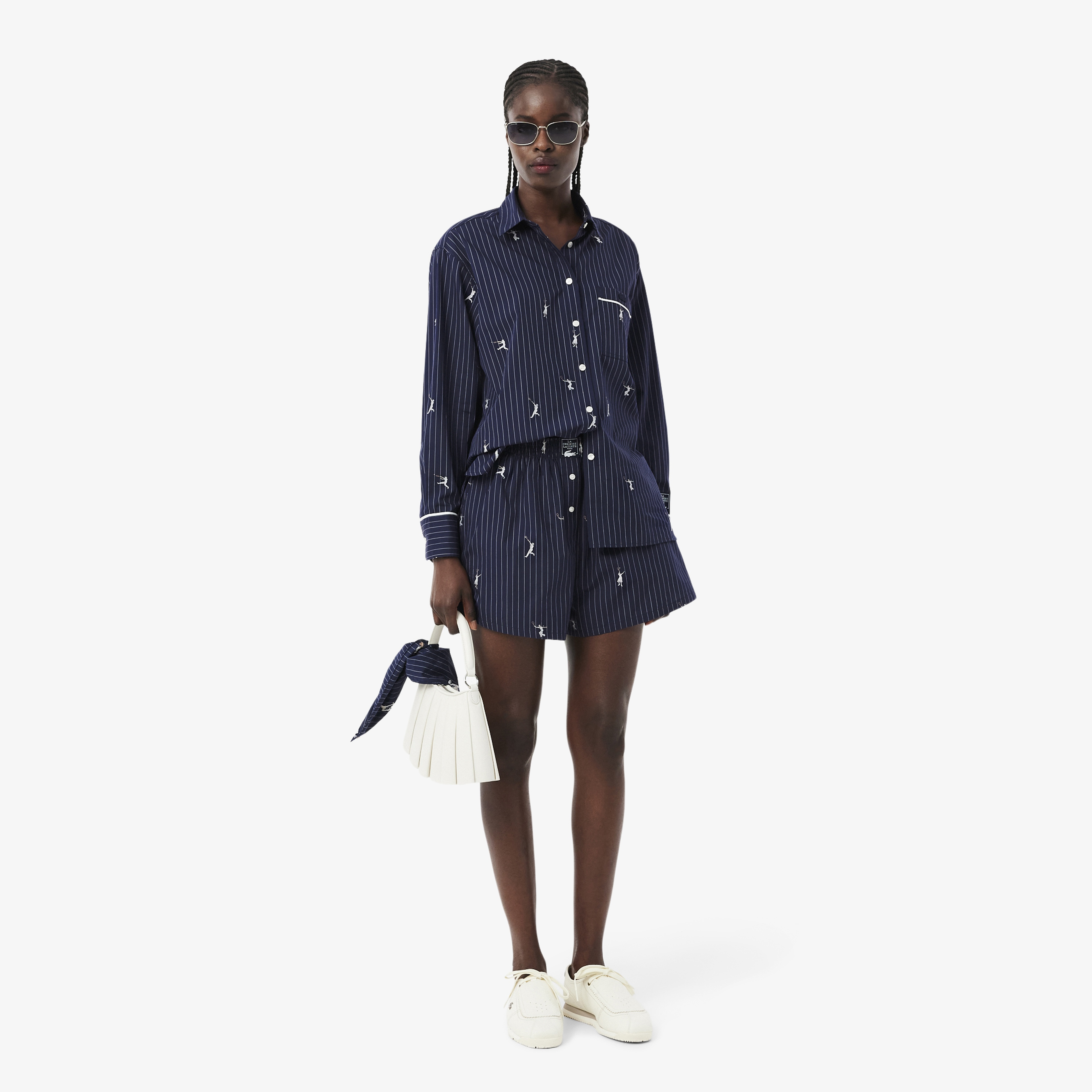Kadın Oversize Fit Çizgili Lacivert Gömlek Kadın Oversize Fit Çizgili Lacivert Gömlek