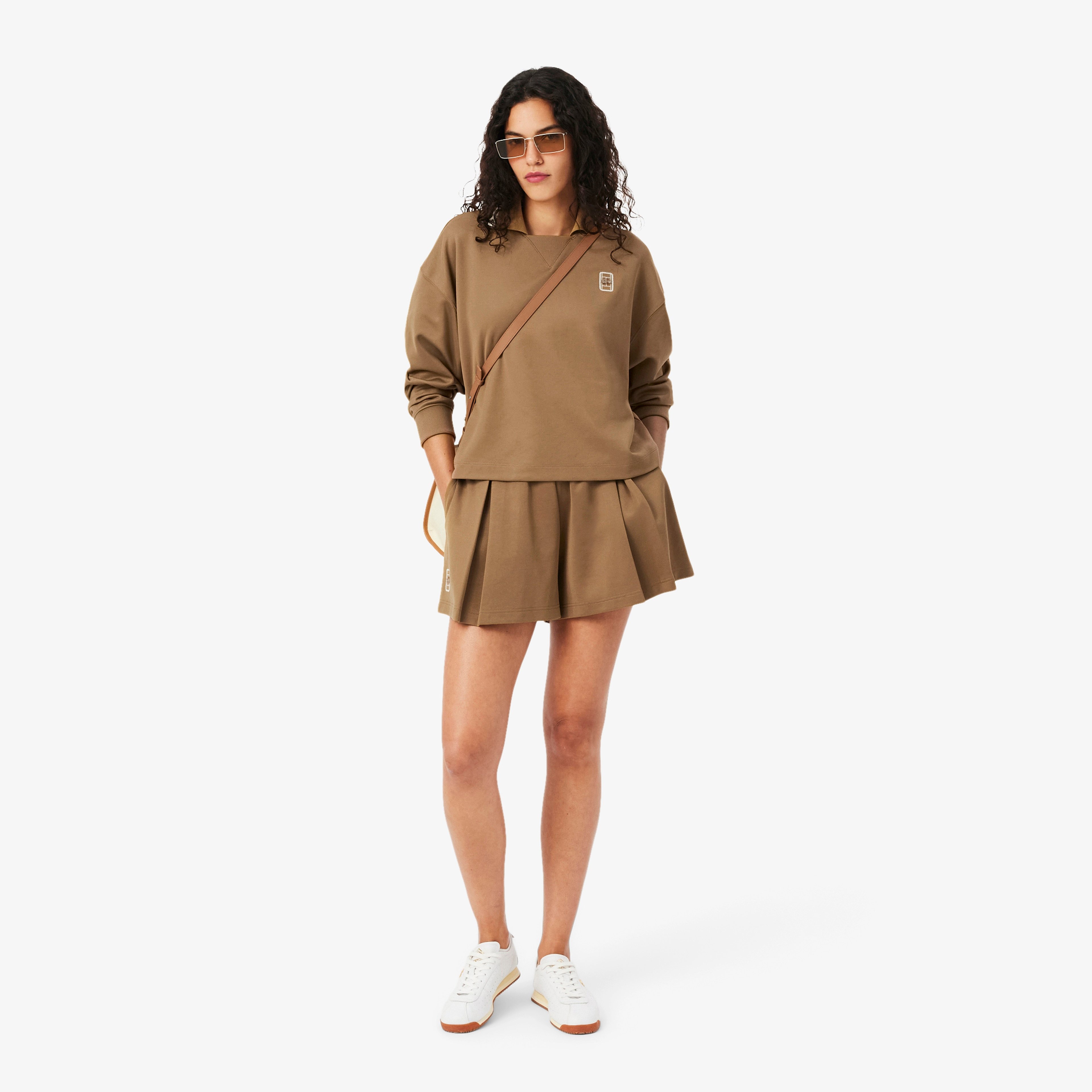 Kadın Oversize Fit Polo Yaka Kahverengi Sweatshirt Kadın Oversize Fit Polo Yaka Kahverengi Sweatshirt