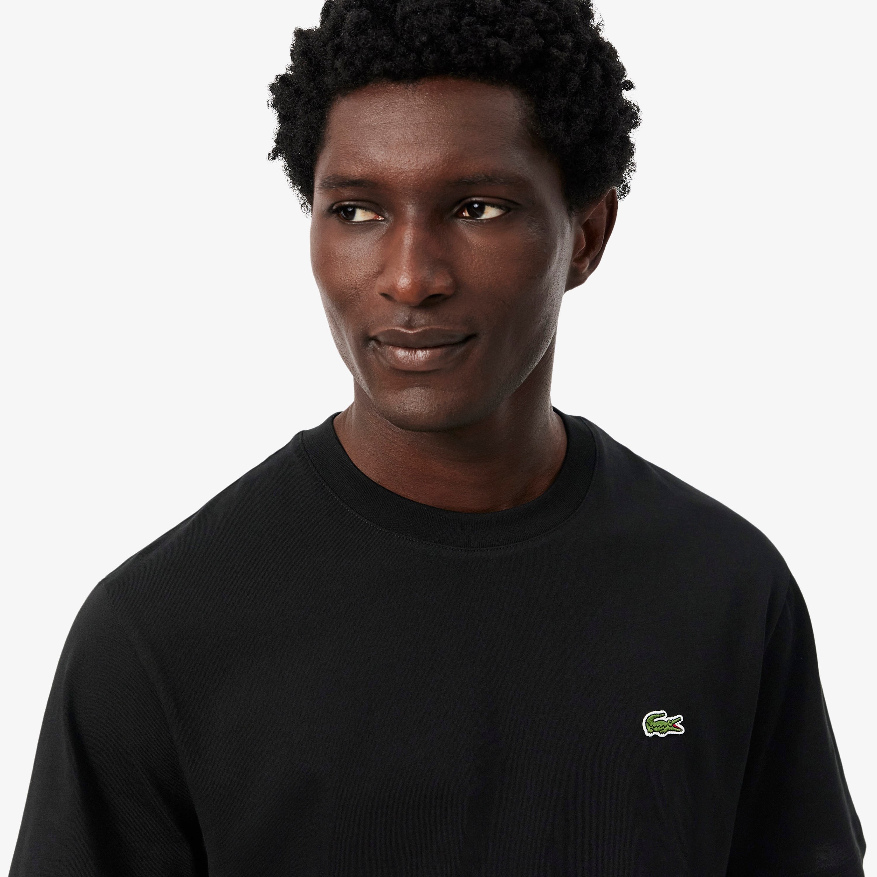 Lacoste Erkek Classic Fit Bisiklet Yaka Siyah T-Shirt görsel 2