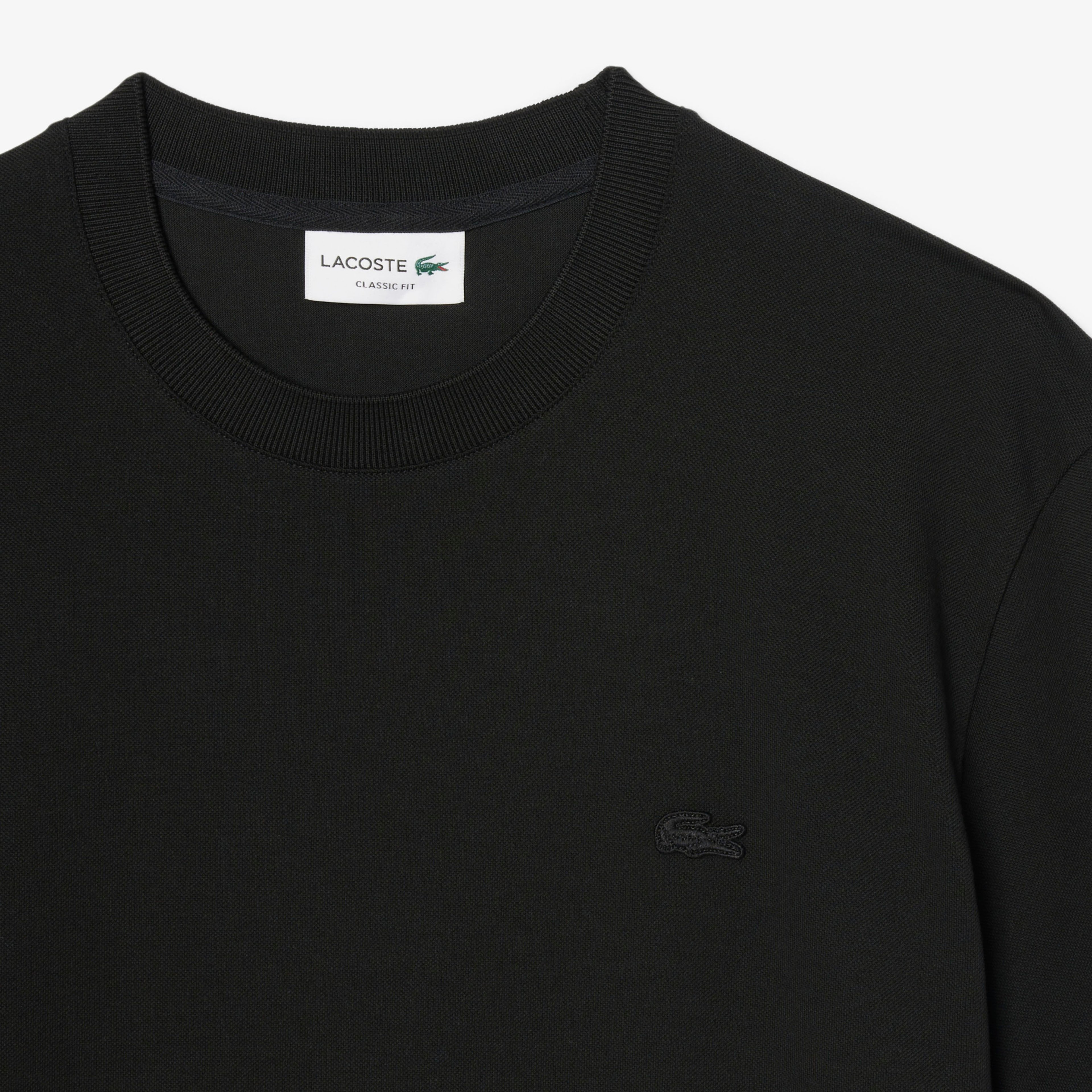 Erkek Classic Fit Bisiklet Yaka Siyah T-Shirt Erkek Classic Fit Bisiklet Yaka Siyah T-Shirt