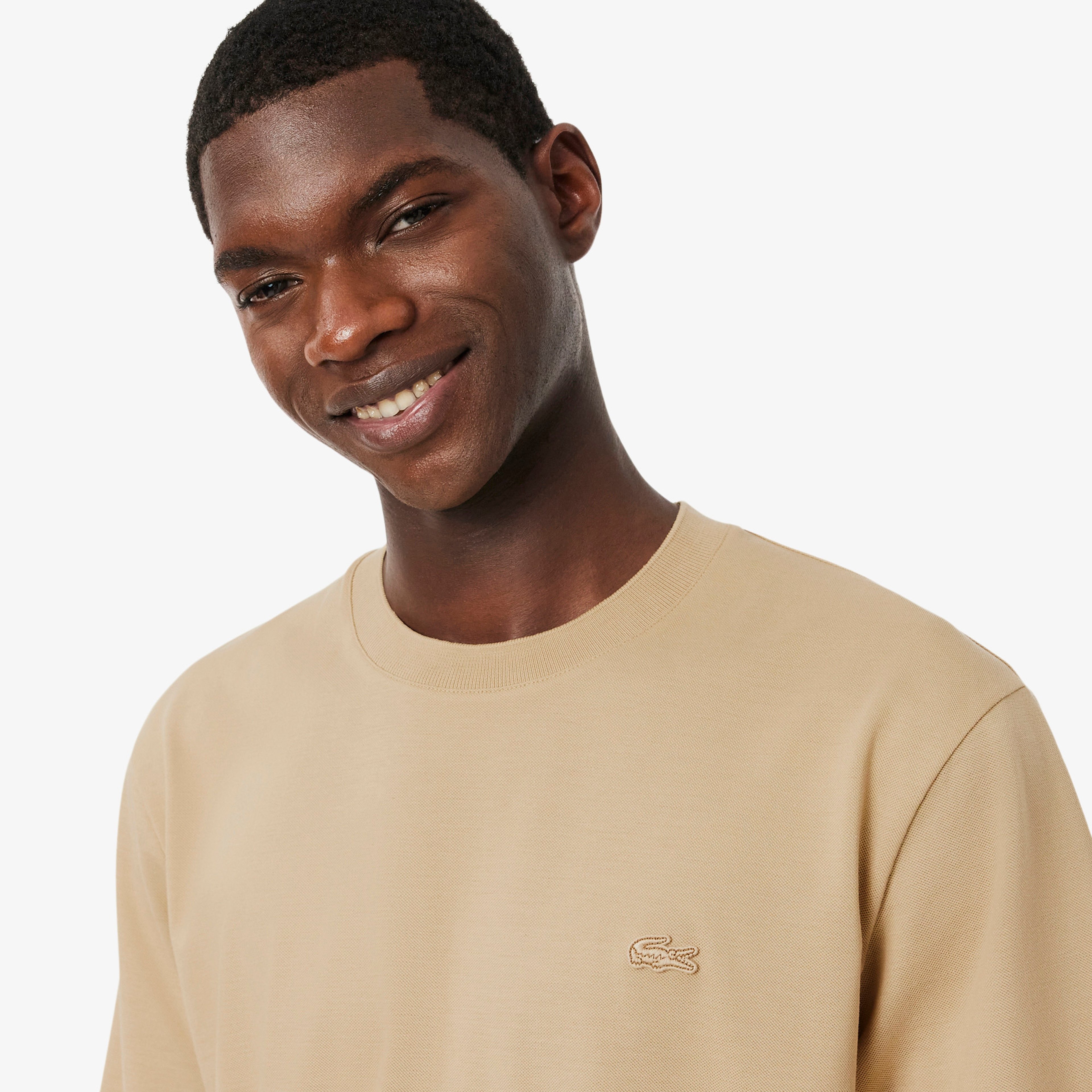 Erkek Classic Fit Bisiklet Yaka Bej T-Shirt Erkek Classic Fit Bisiklet Yaka Bej T-Shirt