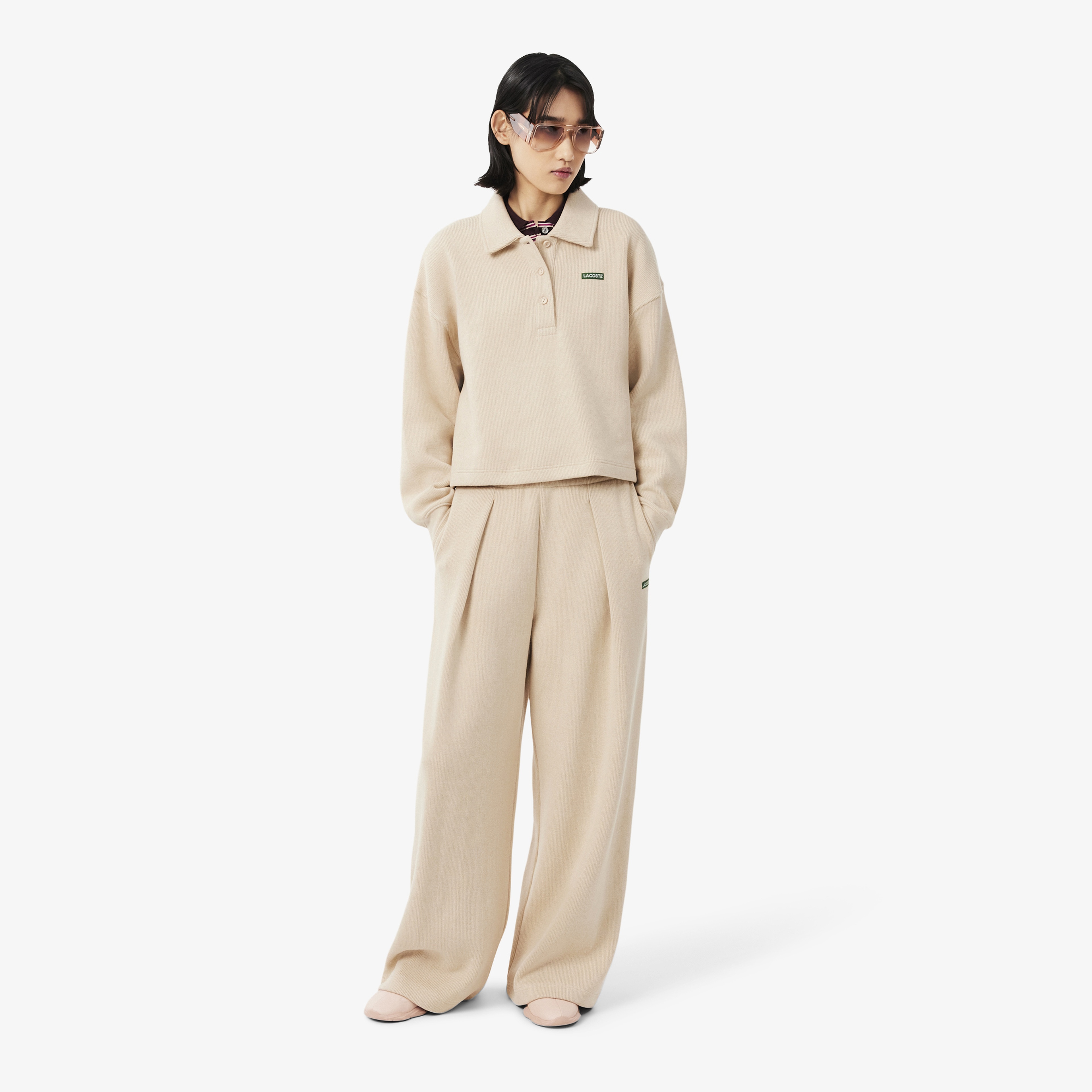 Kadın Flare Fit Bej Eşofman Altı Kadın Flare Fit Bej Eşofman Altı