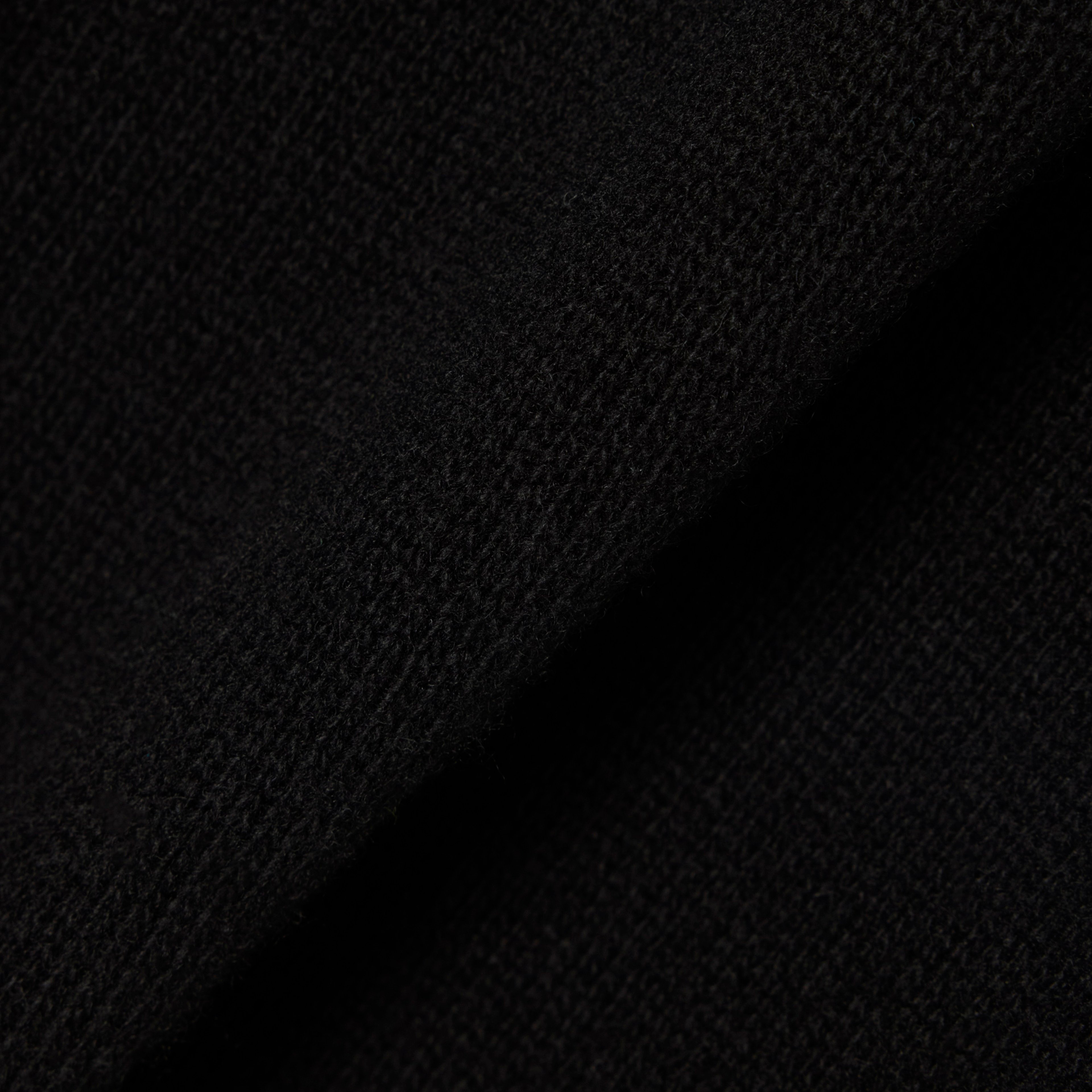 Erkek Classic Fit Yarım Fermuarlı Siyah Kazak Erkek Classic Fit Yarım Fermuarlı Siyah Kazak