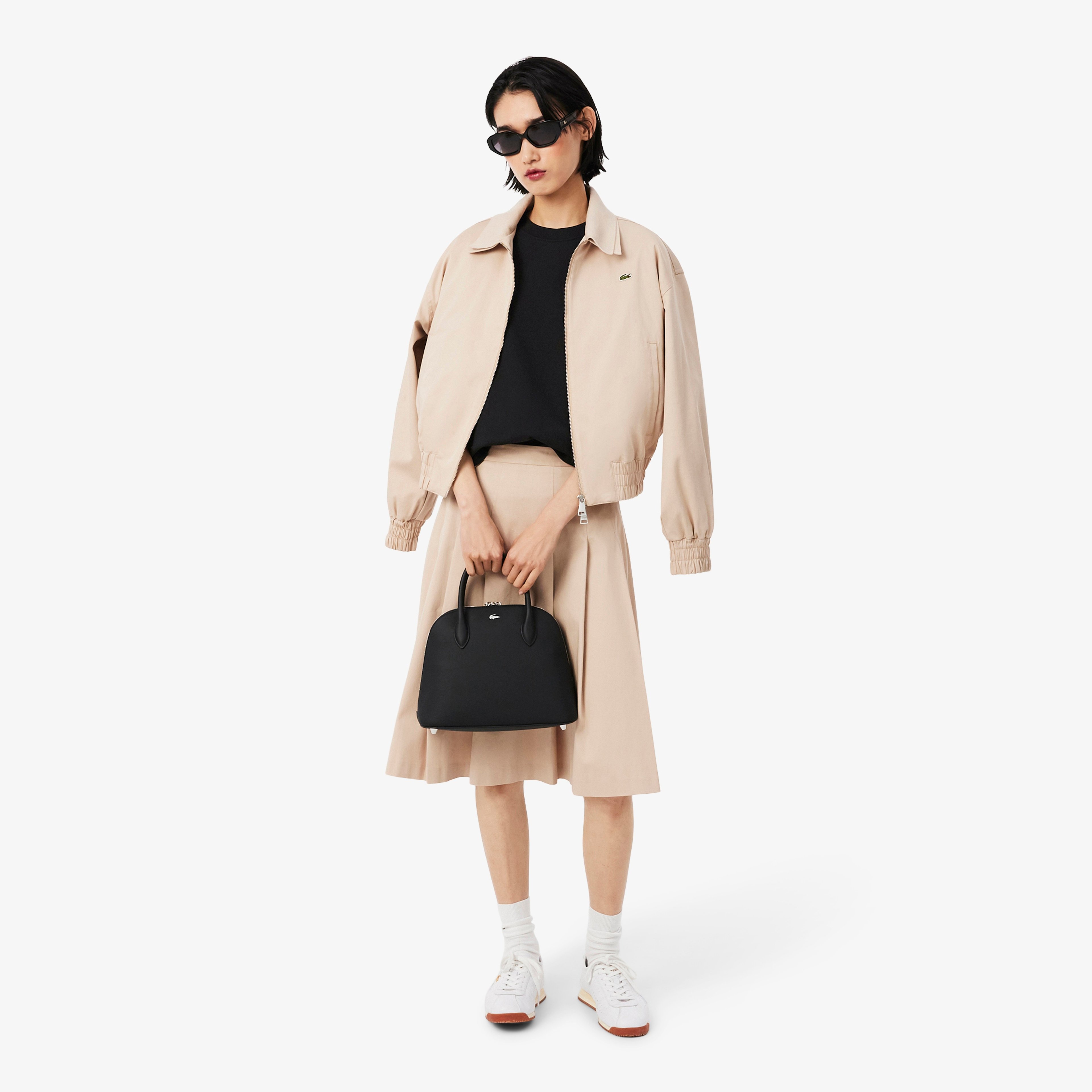 Kadın Relaxed Fit Bisiklet Yaka Siyah Sweatshirt Kadın Relaxed Fit Bisiklet Yaka Siyah Sweatshirt