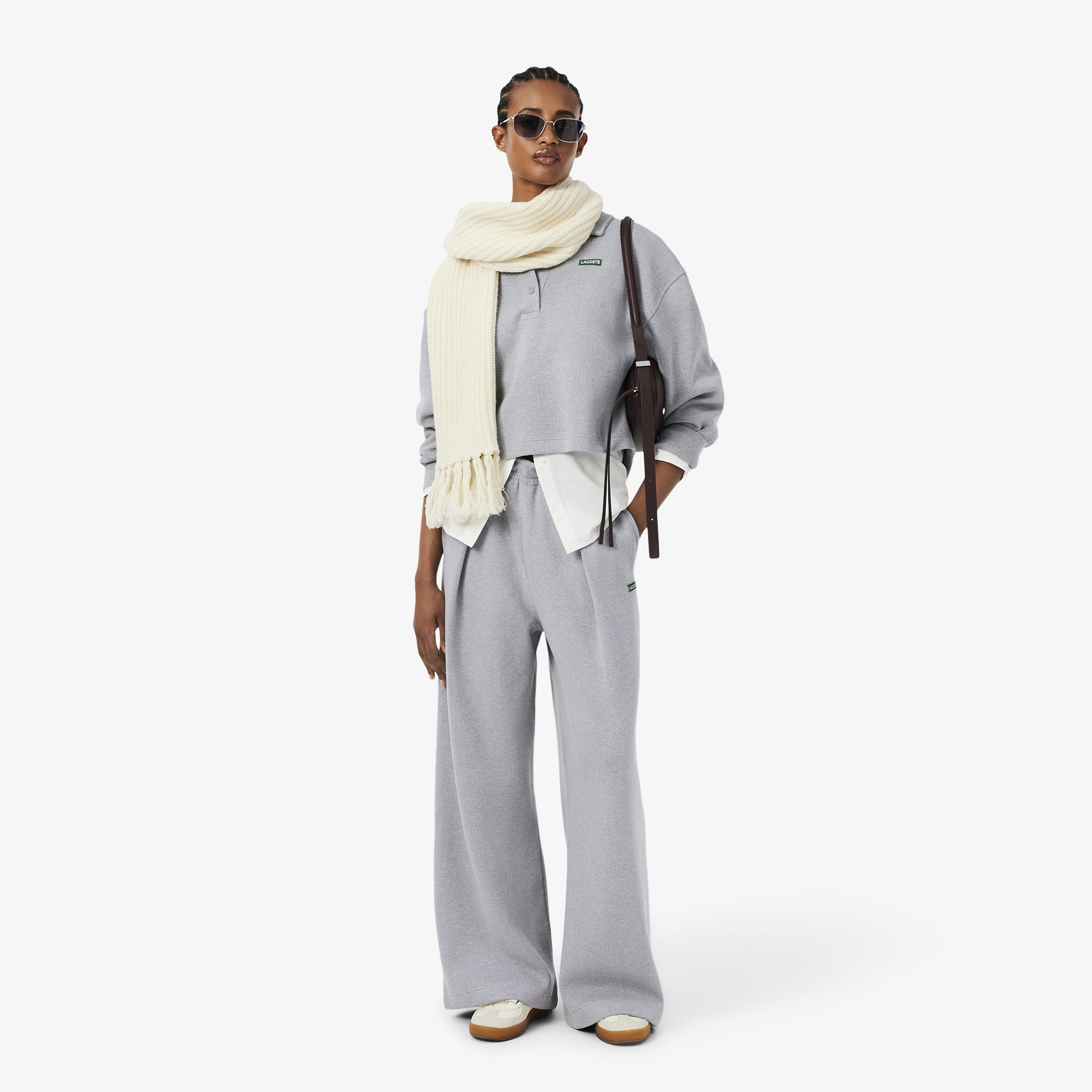 Kadın Flare Fit Gri Eşofman Altı Kadın Flare Fit Gri Eşofman Altı