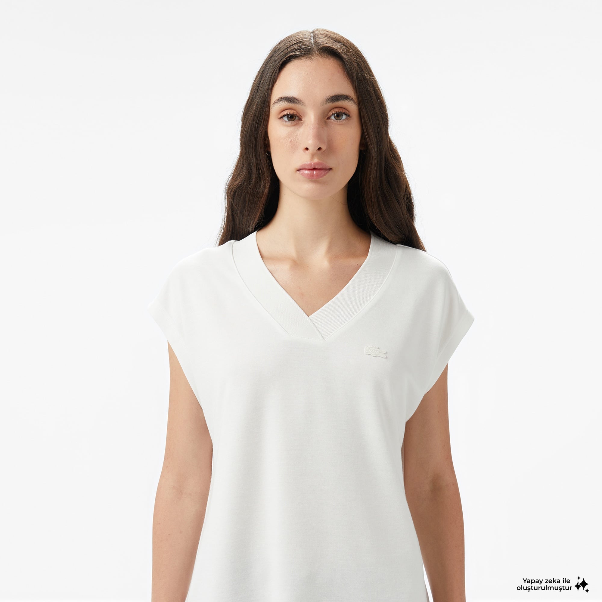 Kadın Slim Fit Kolsuz V Yaka Krem Bluz