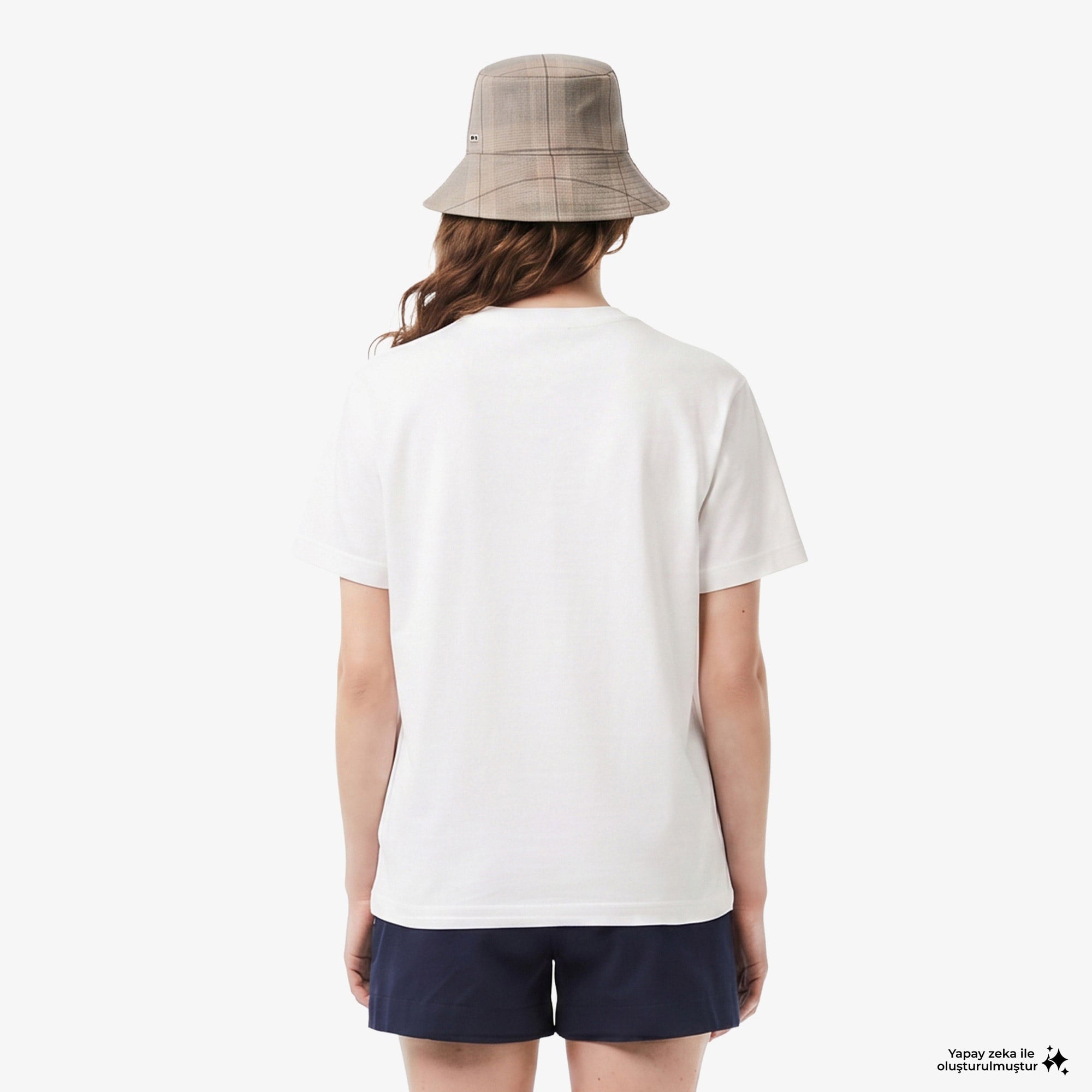 Kadın Loose Fit V Yaka Beyaz T-Shirt