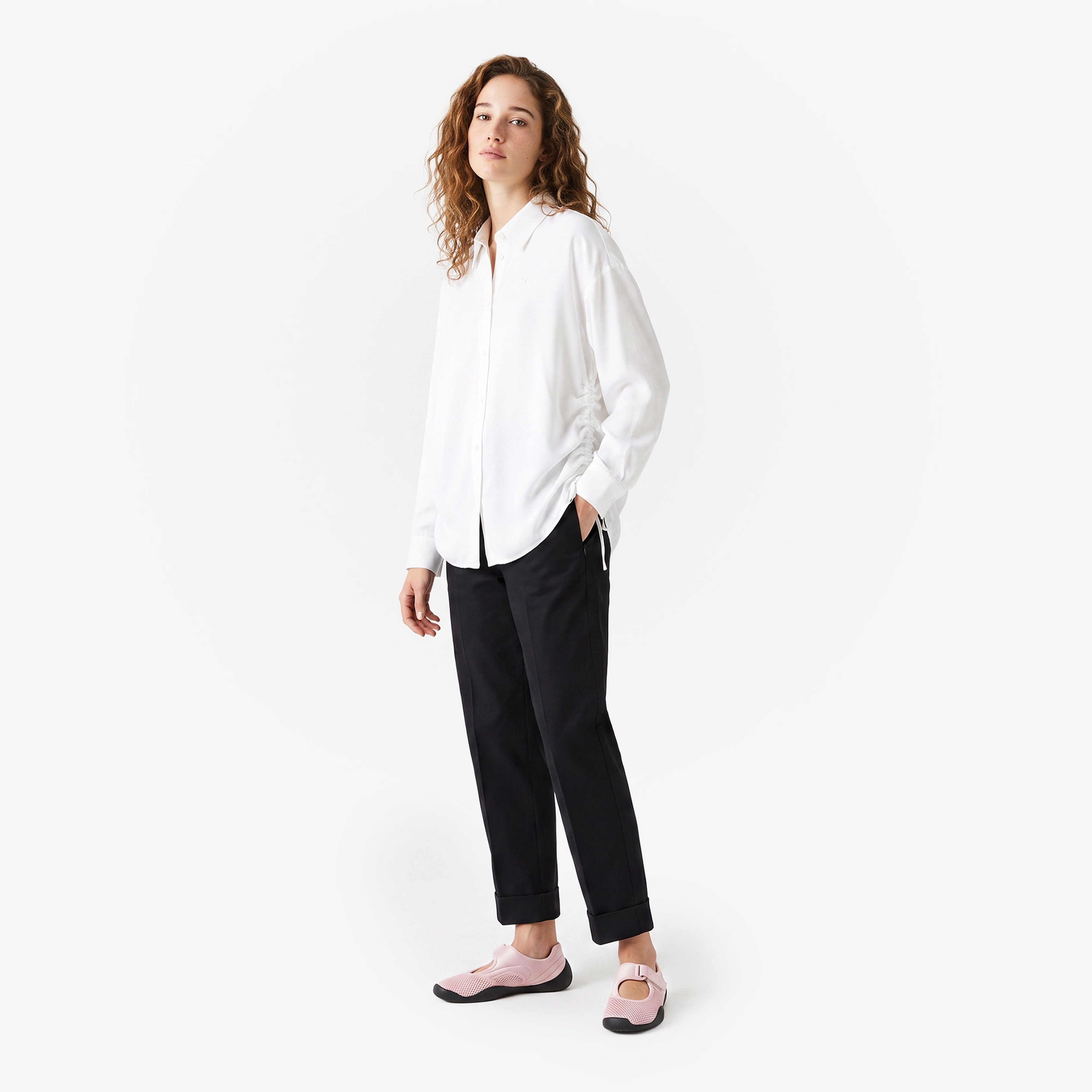 Kadın Relaxed Fit Beyaz Gömlek Kadın Relaxed Fit Beyaz Gömlek